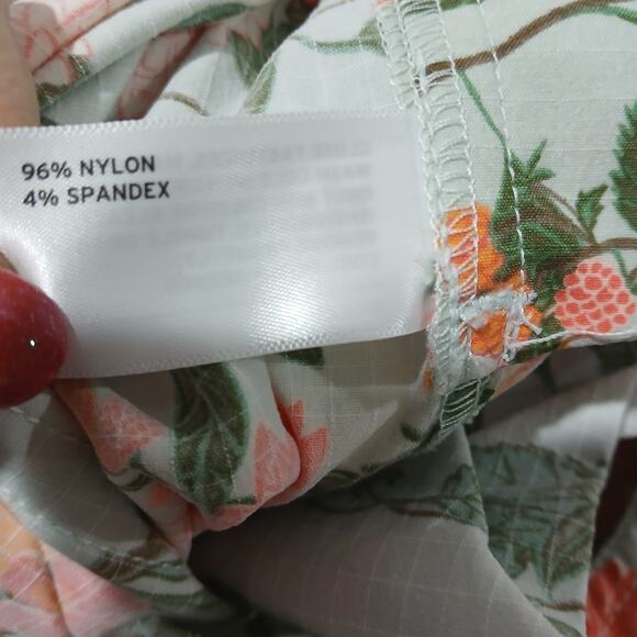 DULUTH TRADING Heirloom Gardening Short Overalls Large NWT Mint Summer Dahlia - Picture 11 of 16